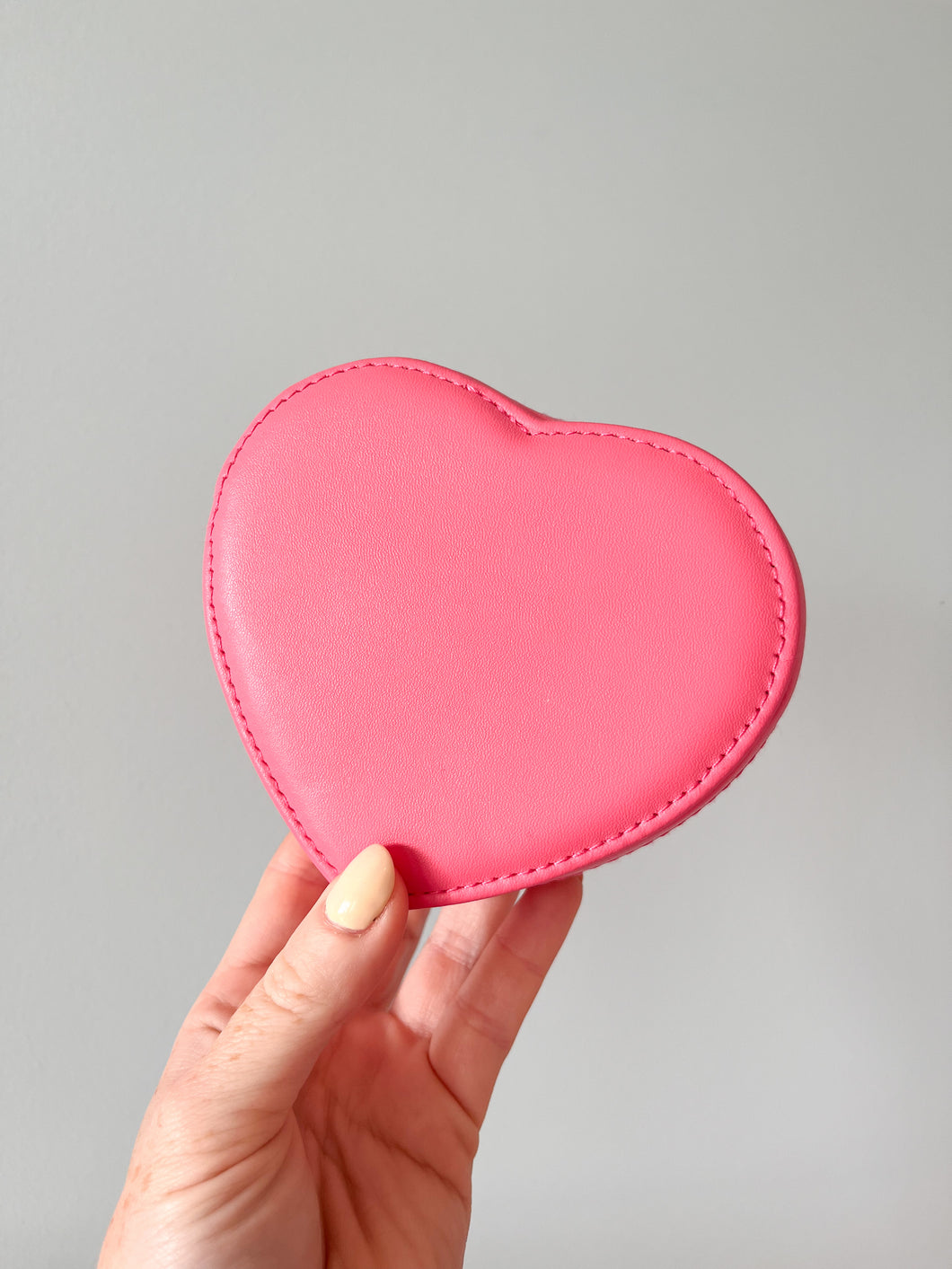 Heart Shaped Travel Jewelry Box - pink