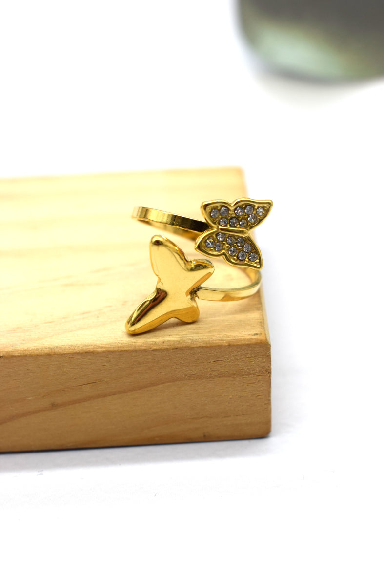 Double Butterfly Ring - gold